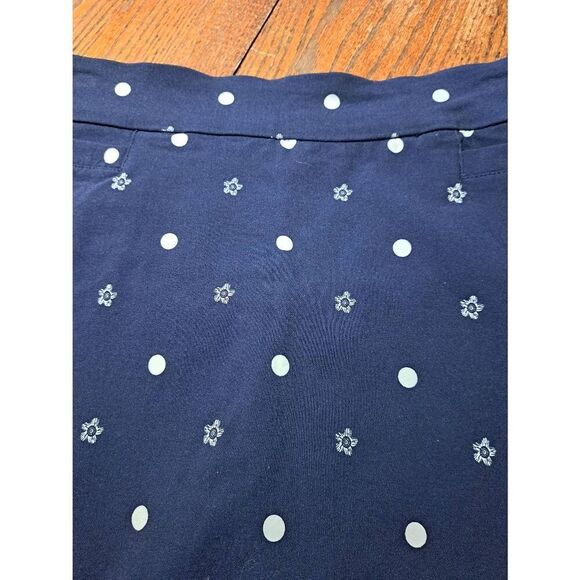Kim Rogers Women’s Size 14 Blue White Skort Built-in Shorts Stretch Waist - Picture 2 of 4